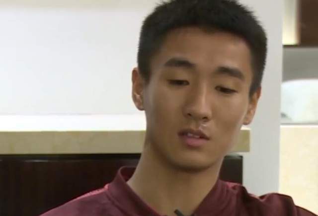 正在播放宾馆露脸对白视频